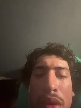 Snapshot of yunngchimi chatting on 12-14-25, 07:47 yunngchimi online show from 12-14-25, 07:47