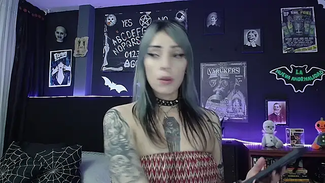 Goddess Mortem online show from 11-27-25, 04:42