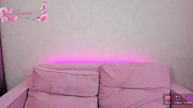 Erika Carpenter online show from 12-04-24, 03:15