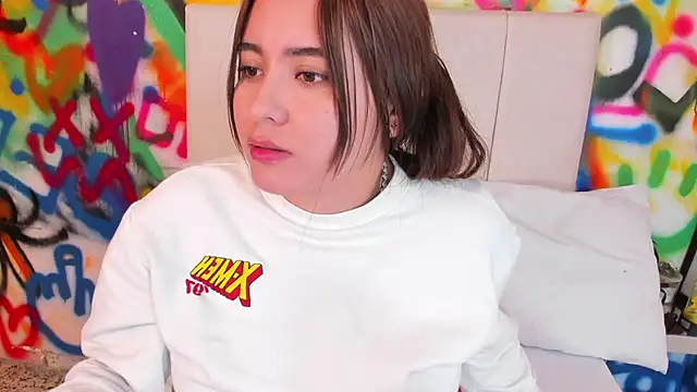 Liana Bernocchi online show from 03-07-26, 08:55