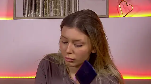 LiliaBianka online show from 01-24-25, 12:41