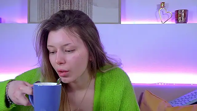 LiliaBianka online show from 02-10-25, 06:31