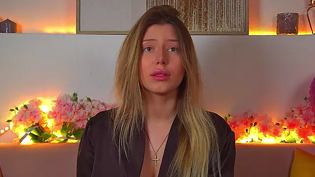 LiliaBianka online show from 02-16-25, 09:37