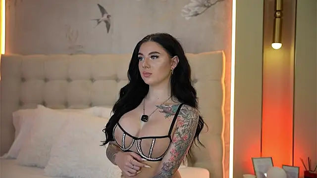 CarolinePrescott online show from 05-27-26, 06:38