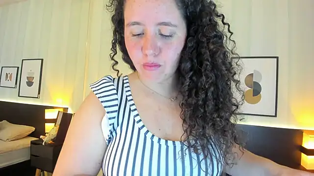 Valeria  soler online show from 03-08-25, 03:24