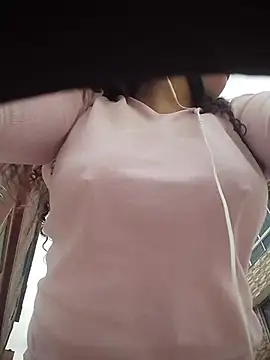 Valeria  soler online show from 10-21-25, 03:35