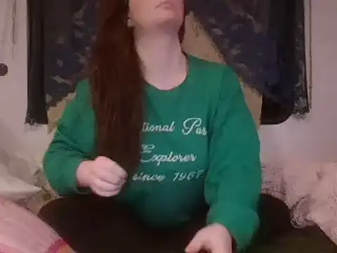 emerieskye20 online show from 01-25-25, 04:23