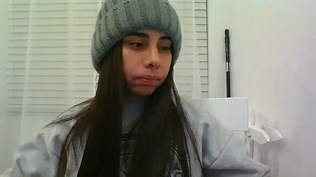 Snapshot of catrinasexy19 chatting on 01-25-25, 07:49 catrinasexy19 online show from 01-25-25, 07:49