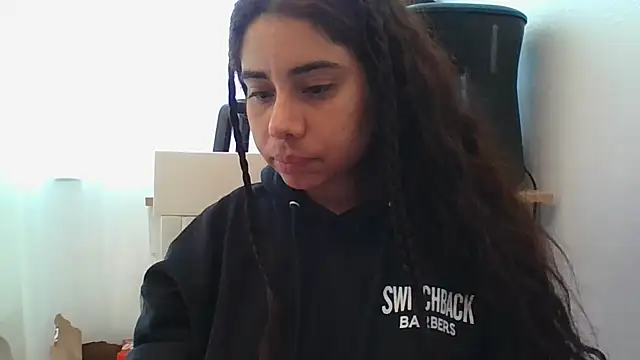 Snapshot of catrinasexy19 chatting on 09-08-25, 04:28 catrinasexy19 online show from 09-08-25, 04:28