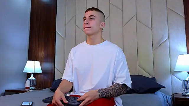 AsmodeoCox online show from 01-13-25, 09:52