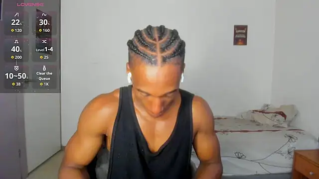 Snapshot of Malkongarcia chatting on 09-21-25, 10:55 Malkongarcia online show from 09-21-25, 10:55