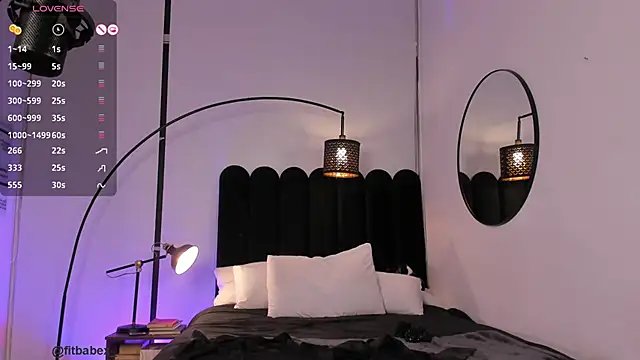 Snapshot of ariana_fitl_ chatting on 03-20-25, 05:24 ariana fitl online show from 03-20-25, 05:24