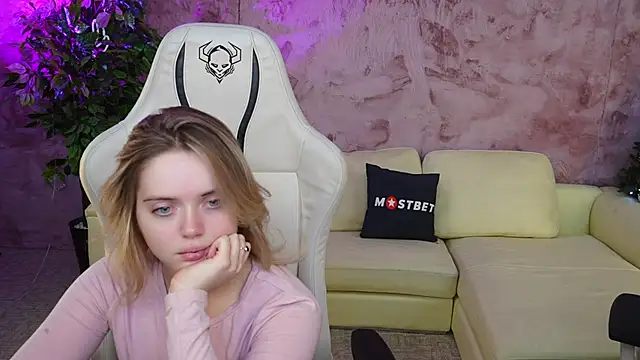 Cassy-Celestial  online show from 01-11-25, 11:46