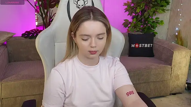 Cassy-Celestial  online show from 01-13-25, 12:30