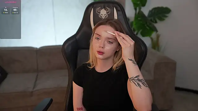 Cassy-Celestial  online show from 09-25-25, 04:05