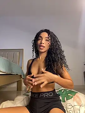 nicoleebony1 online show from 12-19-25, 07:54