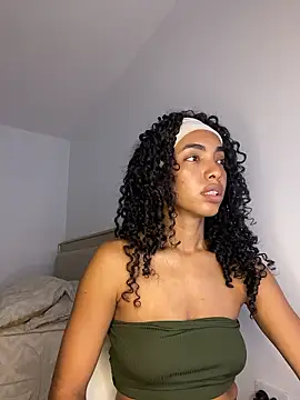 nicoleebony1 online show from 01-12-26, 08:36