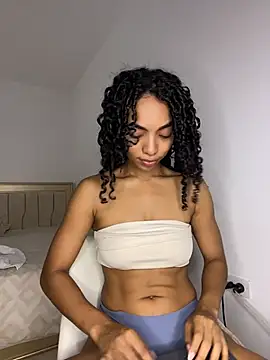 Snapshot of nicoleebony1 chatting on 05-14-26, 03:30 nicoleebony1 online show from 05-14-26, 03:30