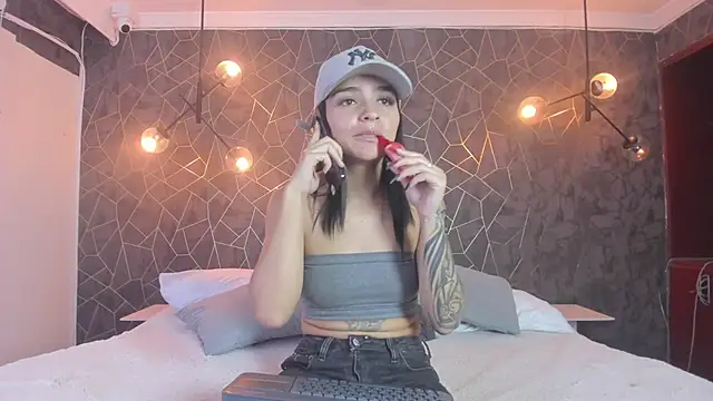 leigh-angels online show from 12-13-25, 10:37