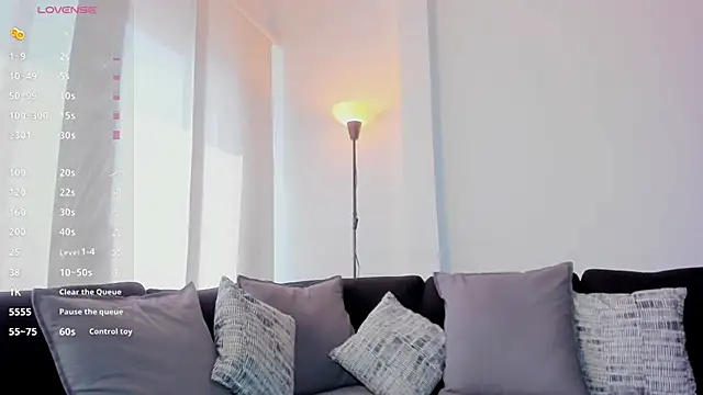 Snapshot of iara_martinez chatting on 11-10-25, 03:00 iara martinez online show from 11-10-25, 03:00