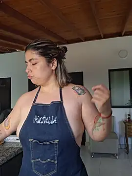 Juliietha servas online show from 03-13-26, 05:30