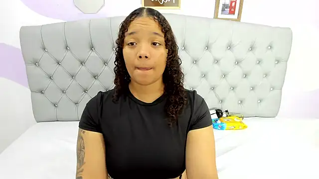 BRIYITHMENA online show from 10-30-25, 01:40