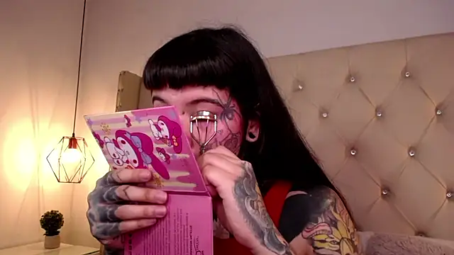 SylveonFox online show from 12-03-24, 01:10