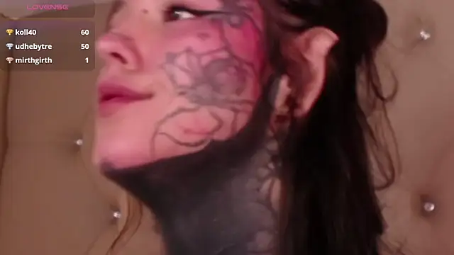 SylveonFox online show from 12-07-24, 04:36