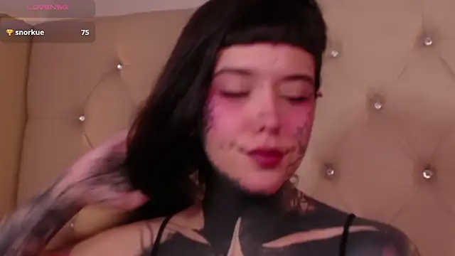 SylveonFox online show from 12-20-24, 01:25