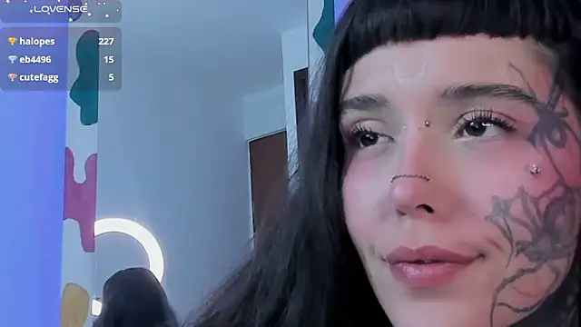 SylveonFox online show from 03-09-25, 12:42