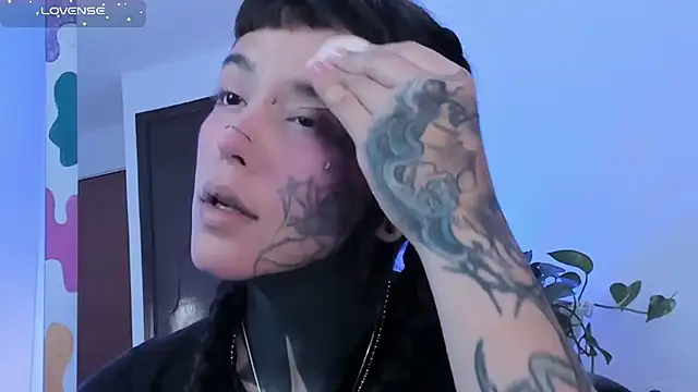 SylveonFox online show from 03-11-25, 10:40