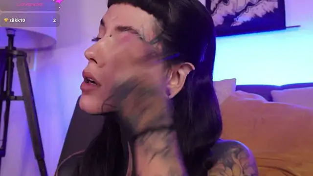 SylveonFox online show from 10-24-25, 01:35