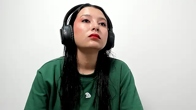 cami-01 online show from 12-04-25, 09:01