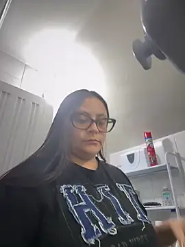 Sol biglips online show from 12-19-24, 12:12