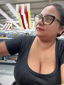 Sol biglips online show from 01-31-25, 01:23