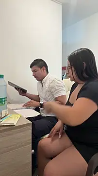 Snapshot of Sol_biglips chatting on 12-16-25, 03:50 Sol biglips online show from 12-16-25, 03:50