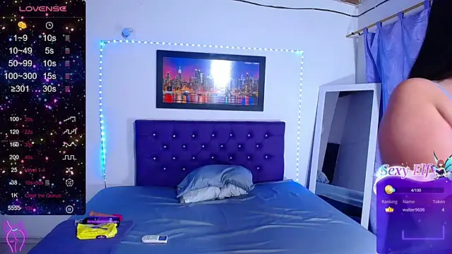 Snapshot of Naturalboobss chatting on 12-28-24, 01:50 Naturalboobss online show from 12-28-24, 01:50