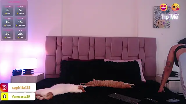 SophiaKarson online show from 12-21-24, 07:27