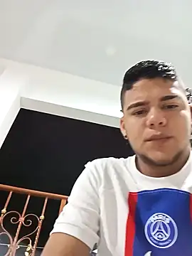 Snapshot of Nathan_mason_ chatting on 01-14-25, 09:13 Nathan mason online show from 01-14-25, 09:13
