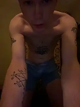 Snapshot of Mikeswanston chatting on 02-19-25, 01:18 Mikeswanston online show from 02-19-25, 01:18