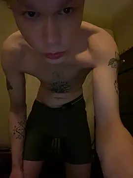 Snapshot of Mikeswanston chatting on 02-28-25, 04:54 Mikeswanston online show from 02-28-25, 04:54