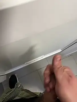 Snapshot of _themask_ chatting on 01-30-25, 03:51 themask online show from 01-30-25, 03:51