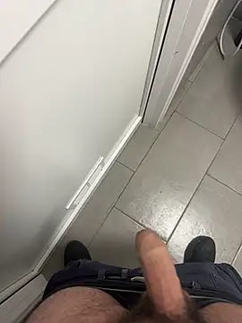 Snapshot of _themask_ chatting on 02-17-25, 09:08 themask online show from 02-17-25, 09:08