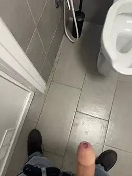 Snapshot of _themask_ chatting on 03-06-25, 08:48 themask online show from 03-06-25, 08:48