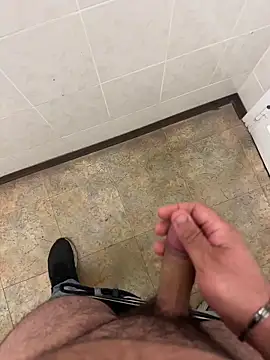 Snapshot of _themask_ chatting on 10-02-25, 03:19 themask online show from 10-02-25, 03:19