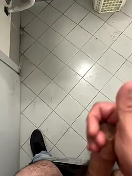  themask  online show from 11-17-25, 01:39