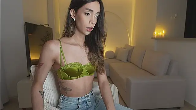 Emmavr online show from 01-07-26, 02:14