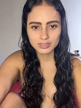 Snapshot of Azuna25 chatting on 10-10-25, 06:40 Azuna25 online show from 10-10-25, 06:40