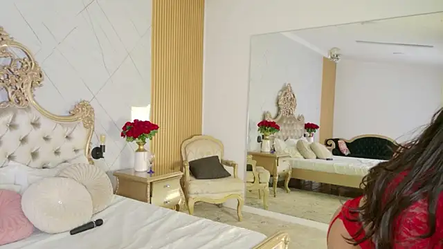 JulissaWilson online show from 04-01-26, 07:22