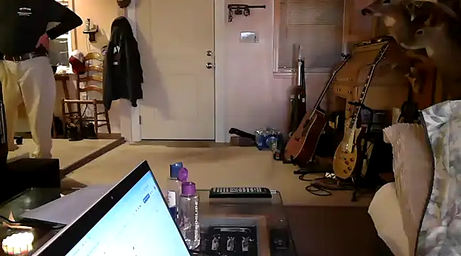 Snapshot of Bramro409 chatting on 12-04-24, 02:09 Bramro409 online show from 12-04-24, 02:09